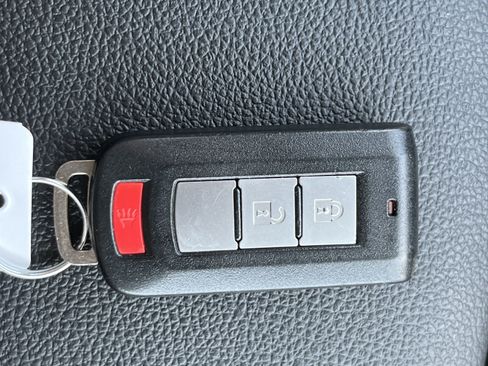 Used 2020 Mitsubishi Outlander Sport AWD image 33