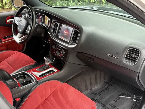 Used 2016 Dodge Charger SRT w/ Harman/Kardon Audio Group image 20
