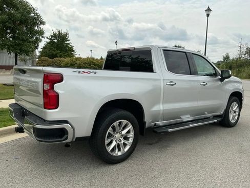 Used 2019 Chevrolet Silverado 1500 LTZ w/ LTZ Premium Package AWD/4WD image 6