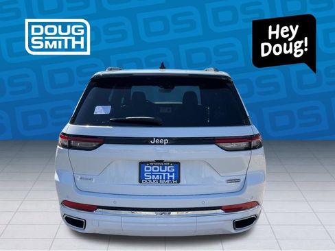 New 2025 Jeep Grand Cherokee Overland w/ Trailer Tow Package image 5