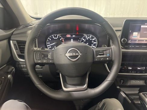 New 2026 Nissan Rogue SV AWD/4WD image 16