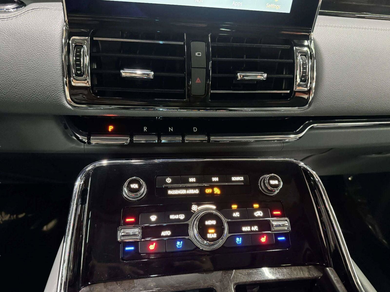 Used 2018 Lincoln Navigator Reserve w/ Technology Package AWD/4WD image 61