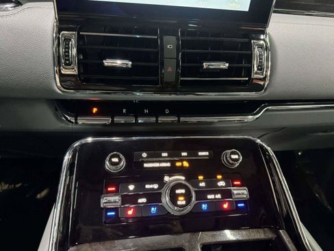 Used 2018 Lincoln Navigator Reserve w/ Technology Package AWD/4WD image 61