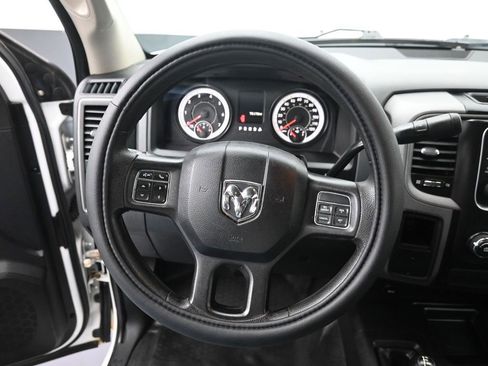 Used 2016 RAM 2500 Tradesman w/ Popular Equipment Group image 17