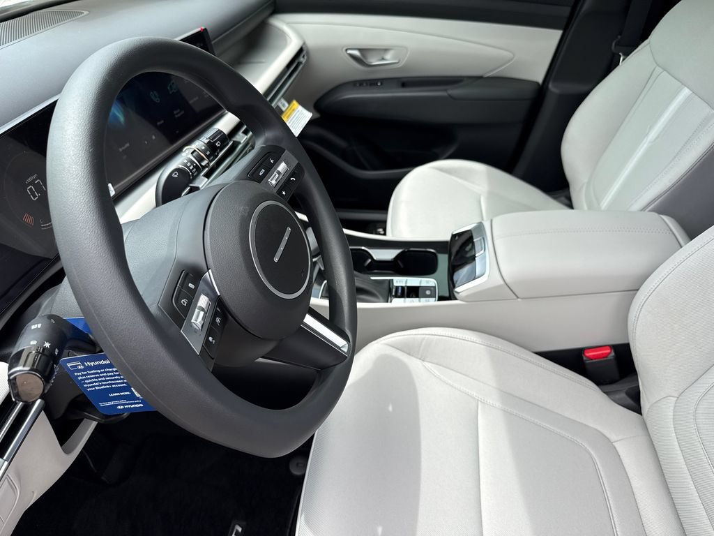 New 2026 Hyundai Tucson SEL FWD image 18