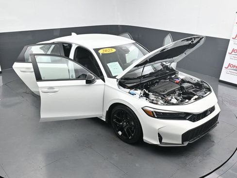 Used 2025 Honda Civic Sport image 39