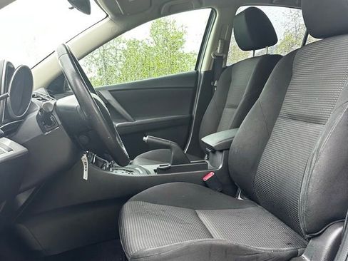 Used 2012 MAZDA MAZDA3 i Touring FWD image 9