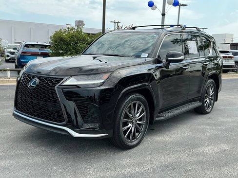 Certified 2024 Lexus LX 600 F Sport AWD/4WD image 7