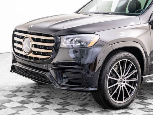 New 2026 Mercedes-Benz GLS 580 4MATIC image 36