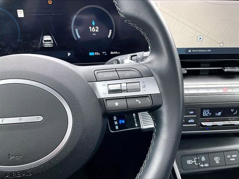 Used 2024 Hyundai Kona SEL image 23