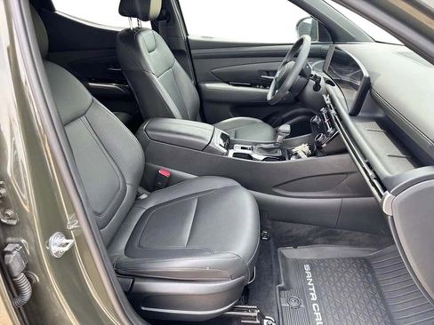 Used 2025 Hyundai Santa Cruz SEL AWD/4WD image 32