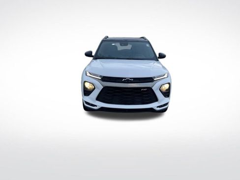 Used 2023 Chevrolet TrailBlazer RS w/ Sun and Liftgate Package image 8
