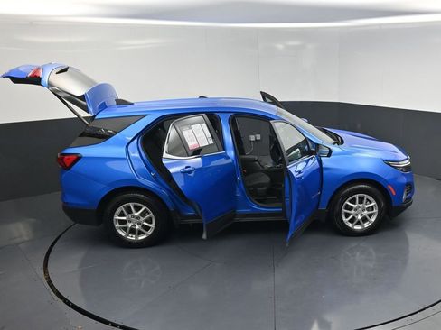 Used 2024 Chevrolet Equinox LT AWD/4WD image 24