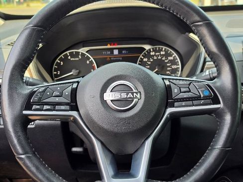 Used 2019 Nissan Altima 2.5 SL FWD image 28