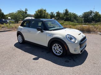 Used 2017 MINI Cooper S FWD video 1