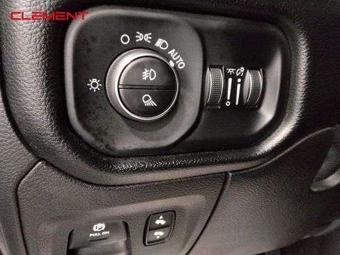 Used 2021 RAM 1500 Laramie w/ Off Road Group image 14