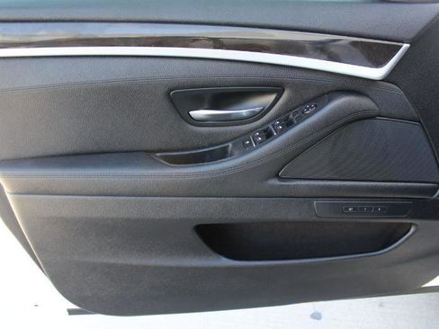 Used 2016 BMW 528i Sedan RWD image 10