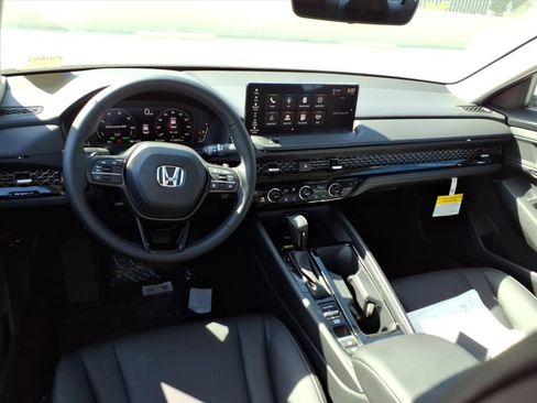 New 2025 Honda Accord EX-L image 9