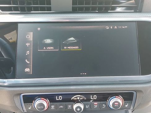 Certified 2025 Audi Q3 2.0T Premium w/ Convenience Package AWD/4WD image 25