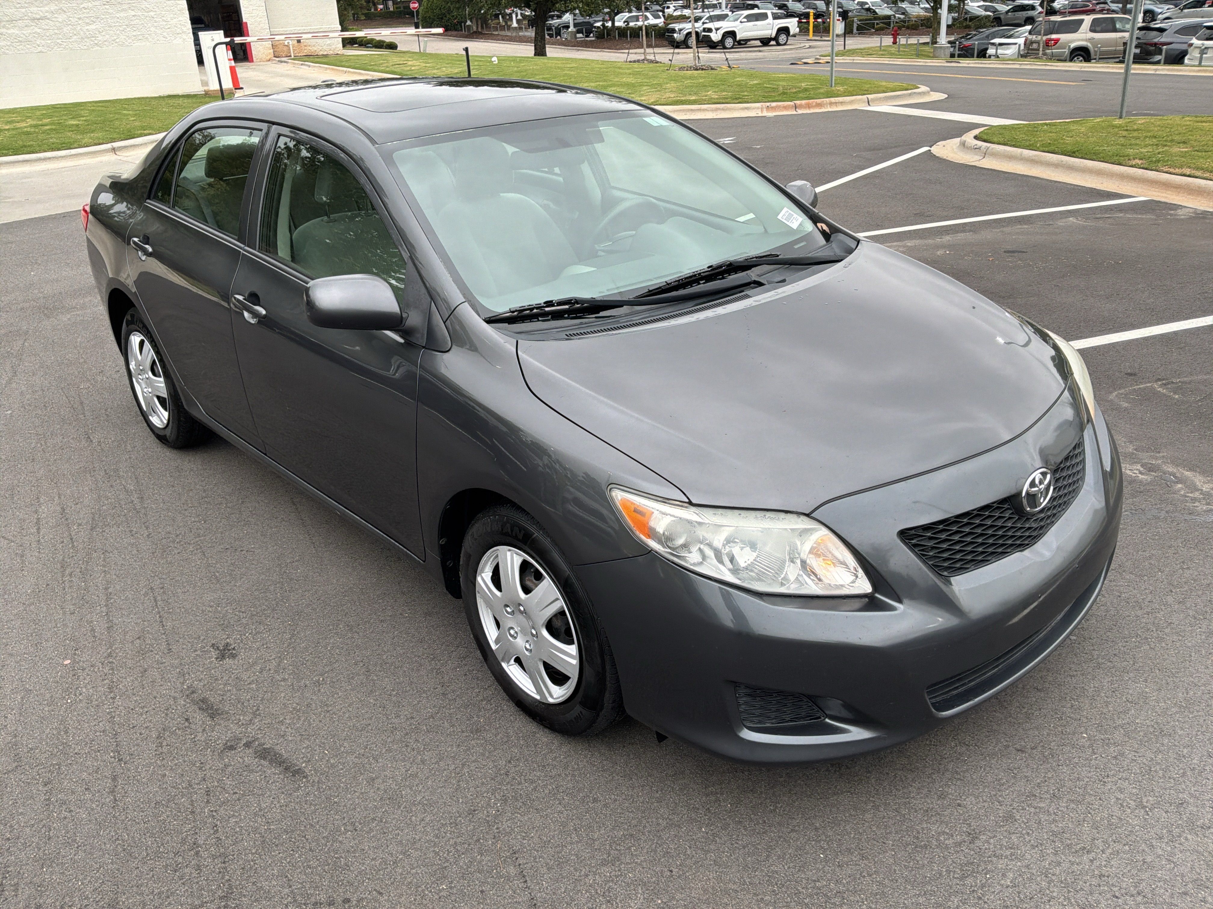 Used 2010 Toyota Corolla LE w/ All Weather Guard Pkg FWD image 2