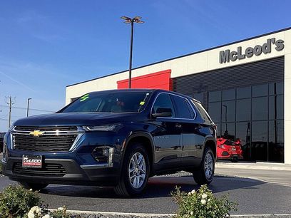 Used 2023 Chevrolet Traverse LS
