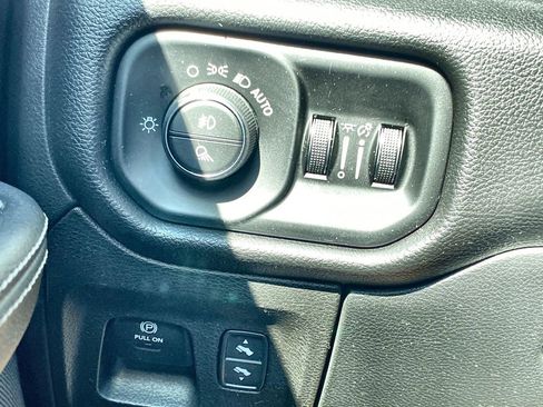 Used 2022 RAM 1500 Laramie image 17
