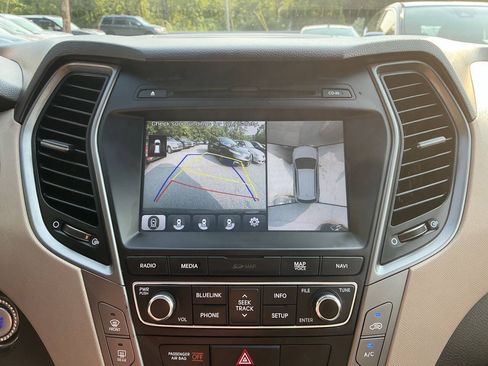 Used 2017 Hyundai Santa Fe Sport w/ 2.0T Ultimate Tech Package 05 AWD/4WD image 21