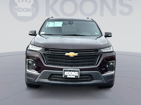 Used 2023 Chevrolet Traverse LT image 11