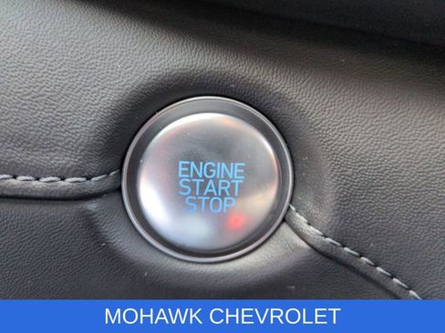 Used 2022 Hyundai Santa Fe SEL w/ Convenience + Premium Package AWD/4WD image 18