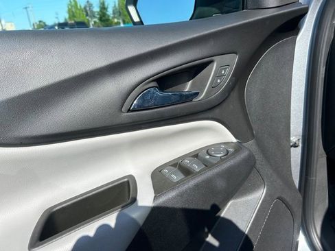 Certified 2023 Chevrolet Equinox LS image 25