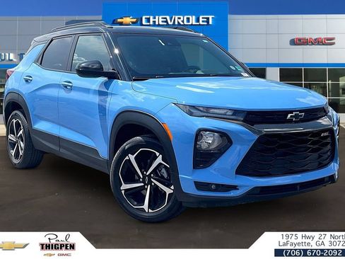 Used 2023 Chevrolet TrailBlazer RS w/ Technology Package AWD/4WD image 1