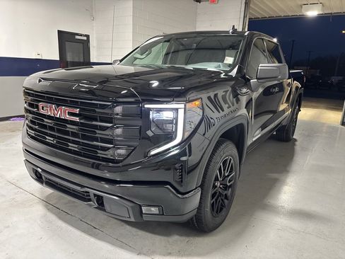 New 2026 GMC Sierra 1500 Elevation image 33