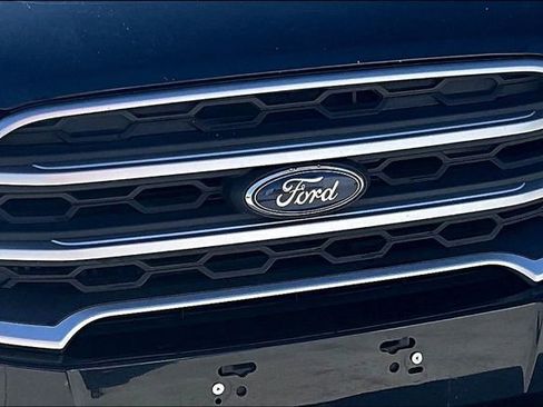 Used 2020 Ford EcoSport SE image 30