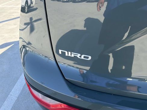 Used 2023 Kia Niro Wind w/ Wind Preserve Package FWD image 22