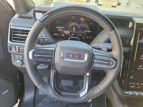 New 2026 GMC Yukon XL AT4 w/ AT4 Premium Plus Package image 21