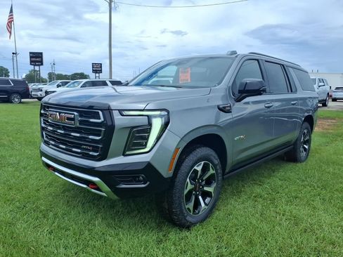 New 2026 GMC Yukon XL AT4 w/ AT4 Premium Plus Package AWD/4WD image 3