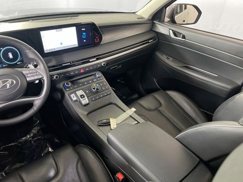 Used 2023 Hyundai Palisade Limited image 24