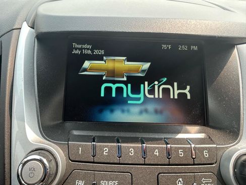 Used 2015 Chevrolet Equinox LT w/ Driver Convenience Package FWD image 23