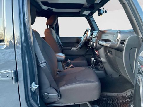 Used 2016 Jeep Wrangler Unlimited Sport w/ Quick Order Package 24S image 26