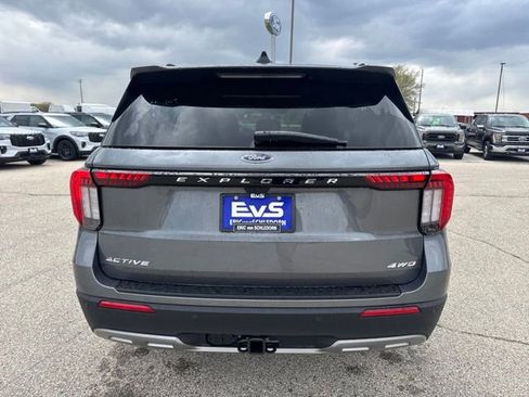 New 2026 Ford Explorer Active AWD/4WD image 6
