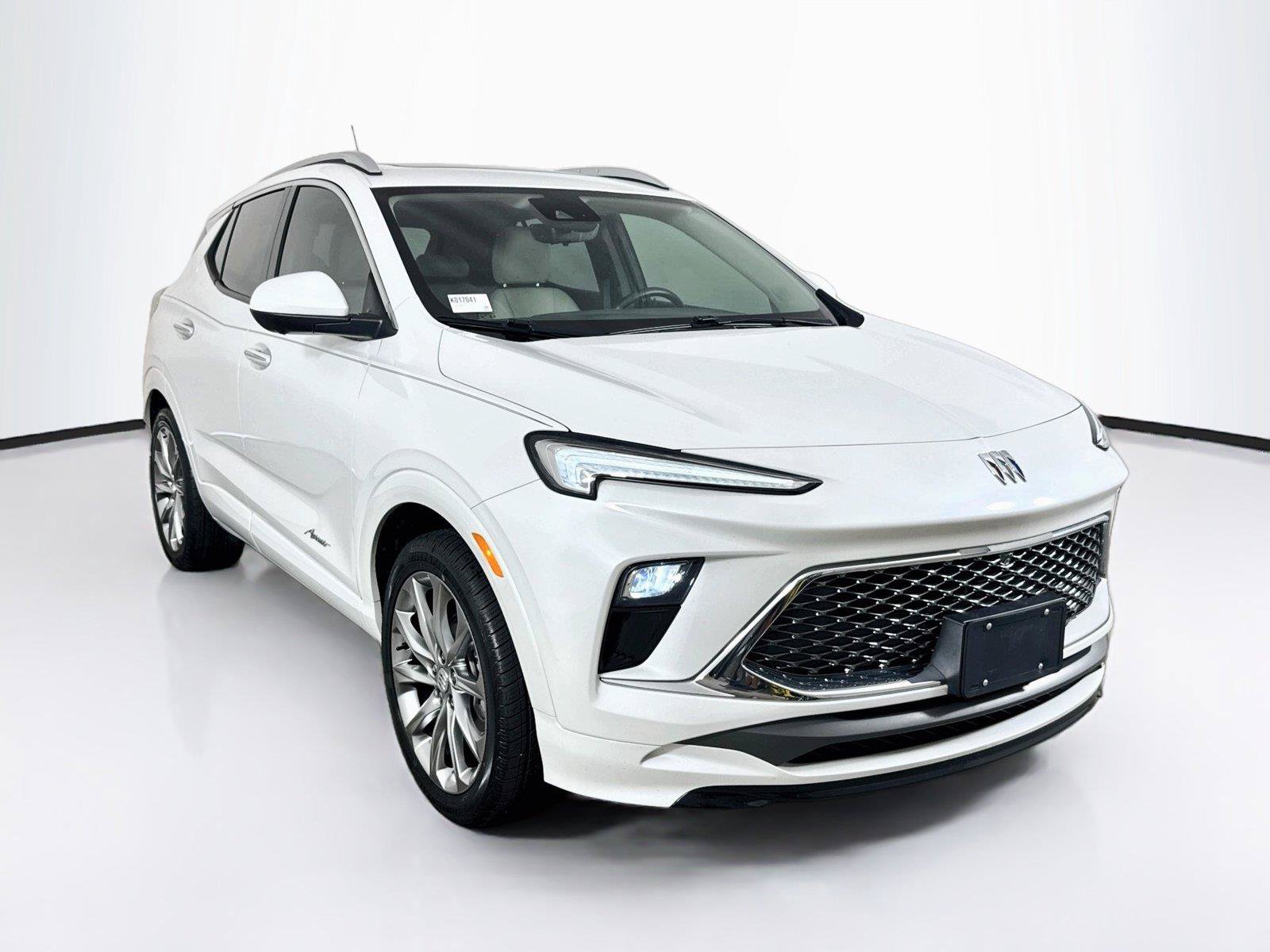 Used 2024 Buick Encore GX Avenir w/ Avenir Technology Package FWD image 8