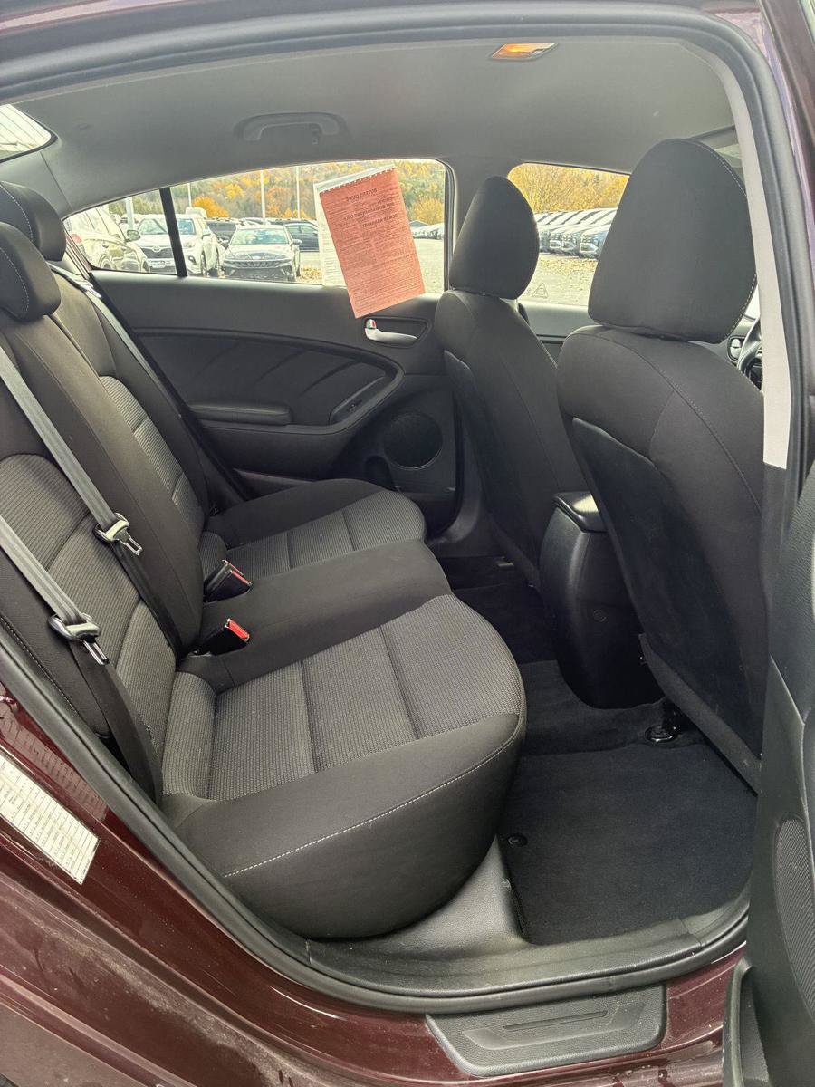 Used 2018 Kia Forte LX FWD image 13