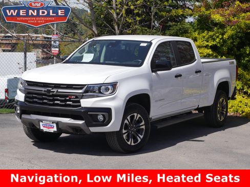 Used 2022 Chevrolet Colorado Z71 w/ Safety Package AWD/4WD image 1