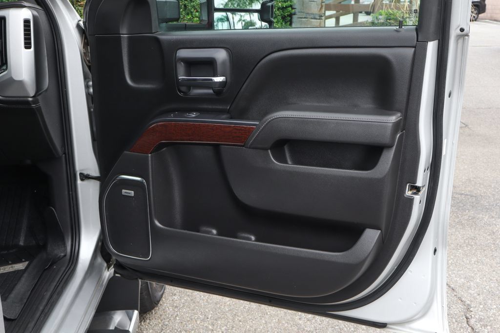Used 2018 GMC Sierra 1500 SLT AWD/4WD image 51