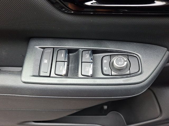 Used 2025 Subaru Forester Limited AWD/4WD image 21