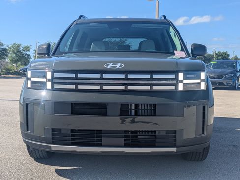 Used 2024 Hyundai Santa Fe SEL image 3