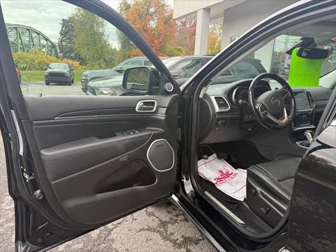 Certified 2021 Jeep Grand Cherokee Summit w/ Platinum Series Group image 14