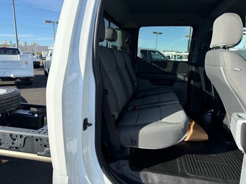 New 2026 Ford F550 4x4 Crew Cab image 13