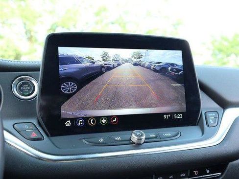 Used 2025 Chevrolet Blazer LT AWD/4WD image 12