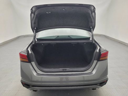 Used 2023 Nissan Altima 2.5 SL FWD image 29